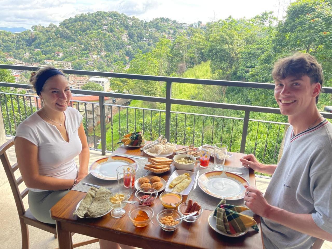 Lush Breeze Otel Kandy Dış mekan fotoğraf