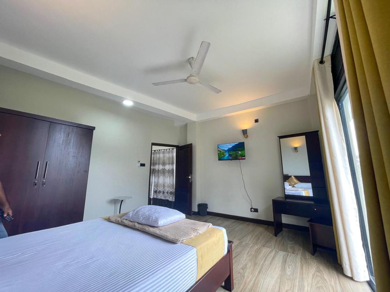 Lush Breeze Otel Kandy Dış mekan fotoğraf